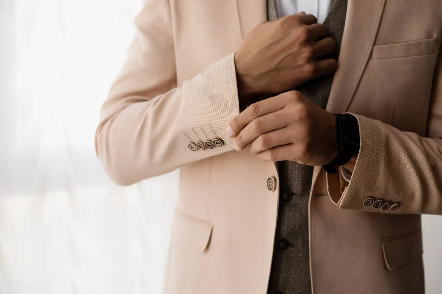 Are Traveling Tailors in the USA Worth It for Busy Professionals